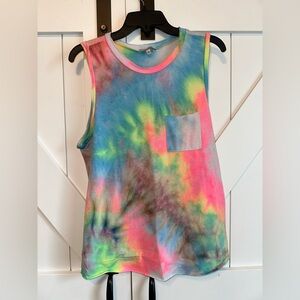 White Birch tank top. Size large